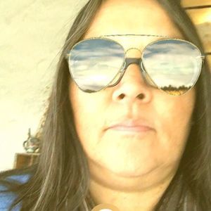 Meet your Posher, Darlene